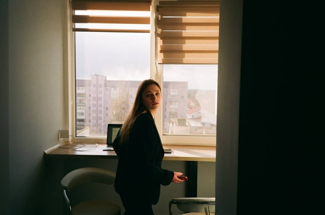 découvrez ce qu'est le harcèlement en milieu de travail, comment le reconnaître, le prévenir et les recours disponibles pour garantir un environnement professionnel sain et respectueux.