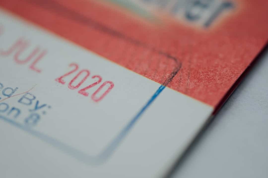 découvrez les frais associés à la demande de titre de séjour, incluant les coûts, modalités de paiement et conseils pour faciliter votre démarche administrative.