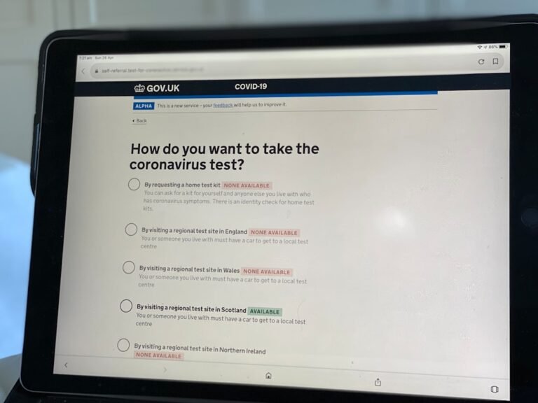outil d'examen civique pour tester et améliorer vos connaissances sur les droits et devoirs des citoyens.
