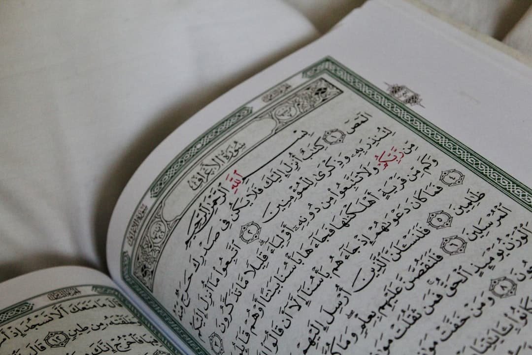 découvrez la signification et les traditions de l'aïd al-fitr, la fête qui marque la fin du ramadan, un moment de joie, de partage et de prière pour les musulmans du monde entier.