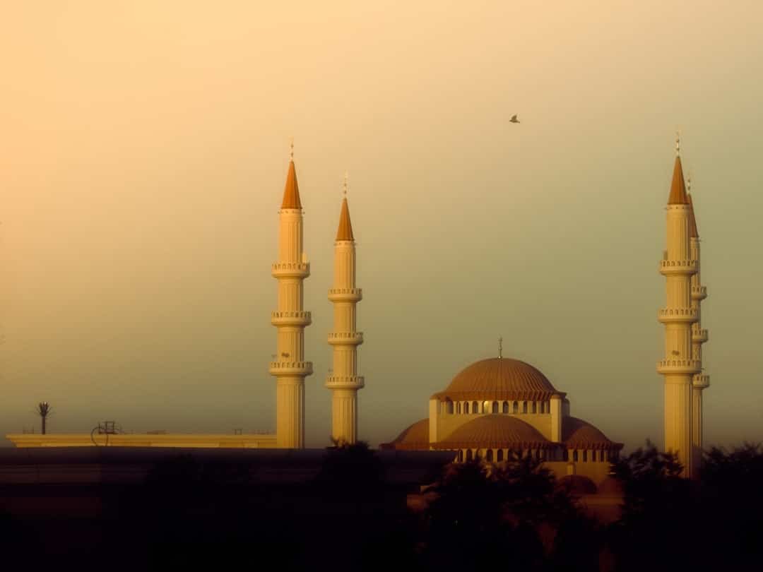 découvrez comment le ramadan est célébré à travers l'europe, avec des traditions, des événements culturels et des pratiques spirituelles uniques.