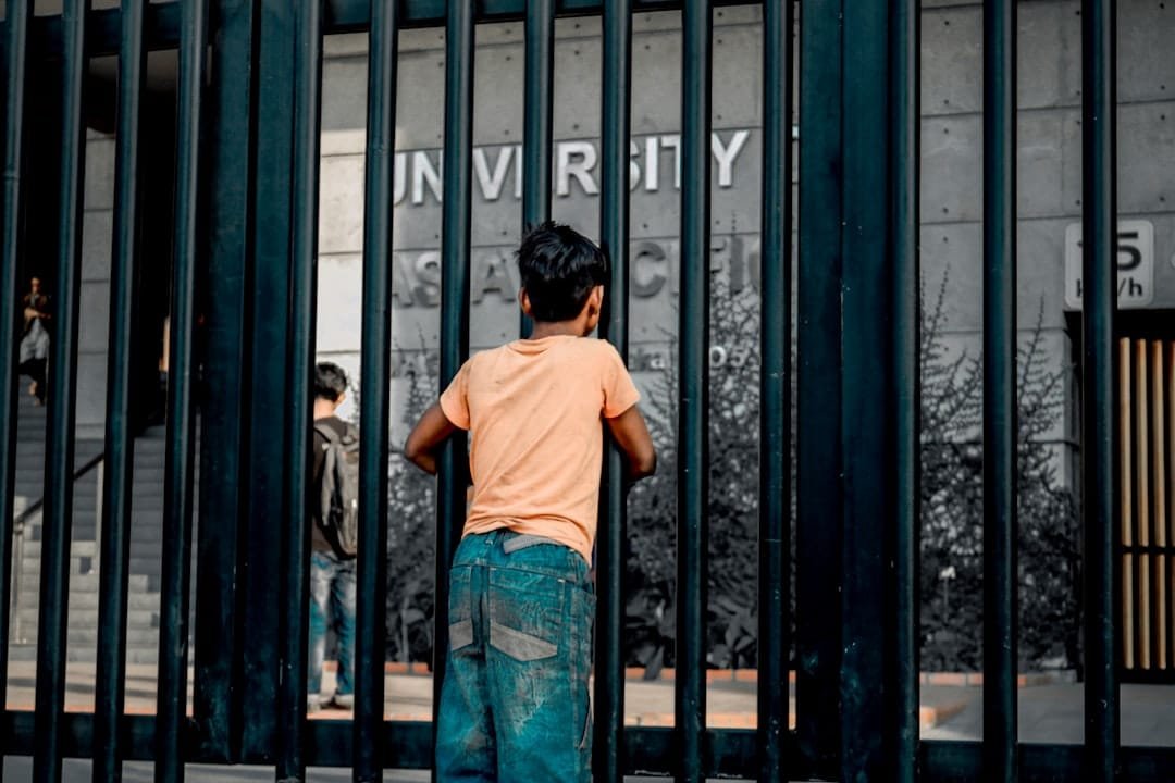 découvrez les mesures temporaires d'immigration pour faciliter l'entrée et le séjour des ressortissants étrangers en toute sécurité et conformité.