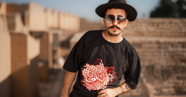Tout sur hamza, son univers, ses Ćuvres et son actualitĂ©.