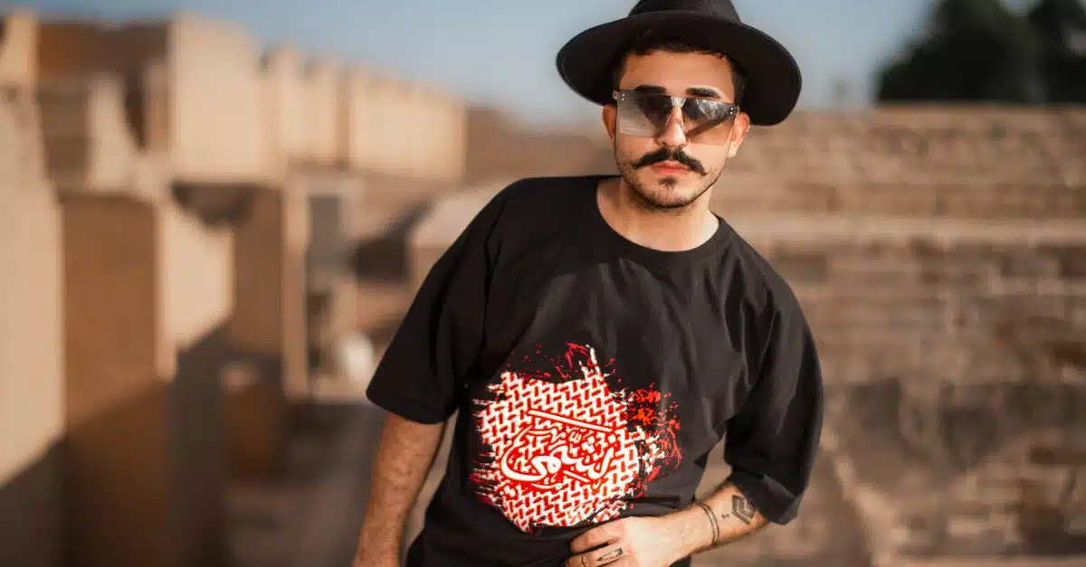 Tout sur hamza, son univers, ses œuvres et son actualité.