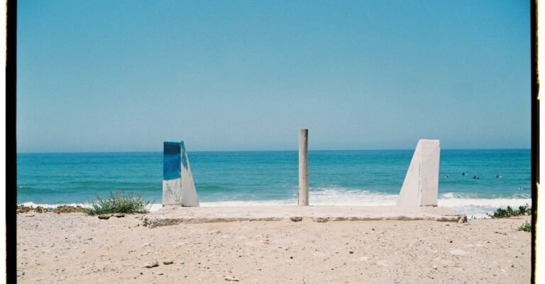 surveillance des plages au maroc : sécurité et prévention pour des baignades en toute tranquillité.