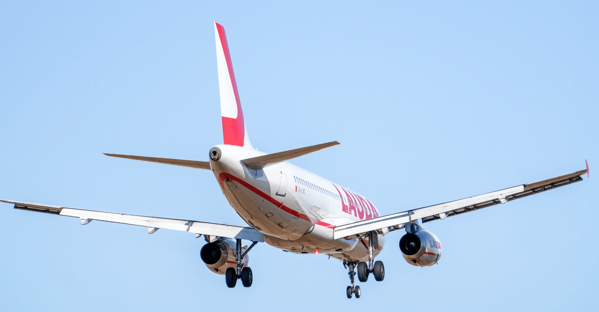 volotea est une compagnie aérienne low-cost européenne spécialisée dans les vols entre petites et moyennes villes, offrant des tarifs abordables et un service de qualité.