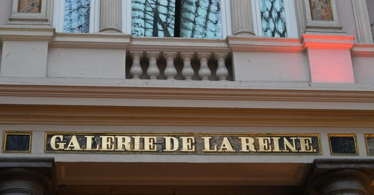 consulat d'algérie à bruxelles : informations, horaires, contact et services consulaires pour les résidents algériens en belgique.