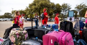 découvrez tout ce qu'il faut savoir sur l'immigration : démarches, droits, conseils et actualités pour mieux comprendre et réussir votre projet migratoire.
