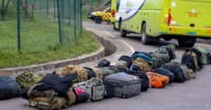 découvrez les enjeux et les risques liés au trafic de migrants, ses implications légales et humanitaires, ainsi que les mesures de lutte contre ce phénomène.