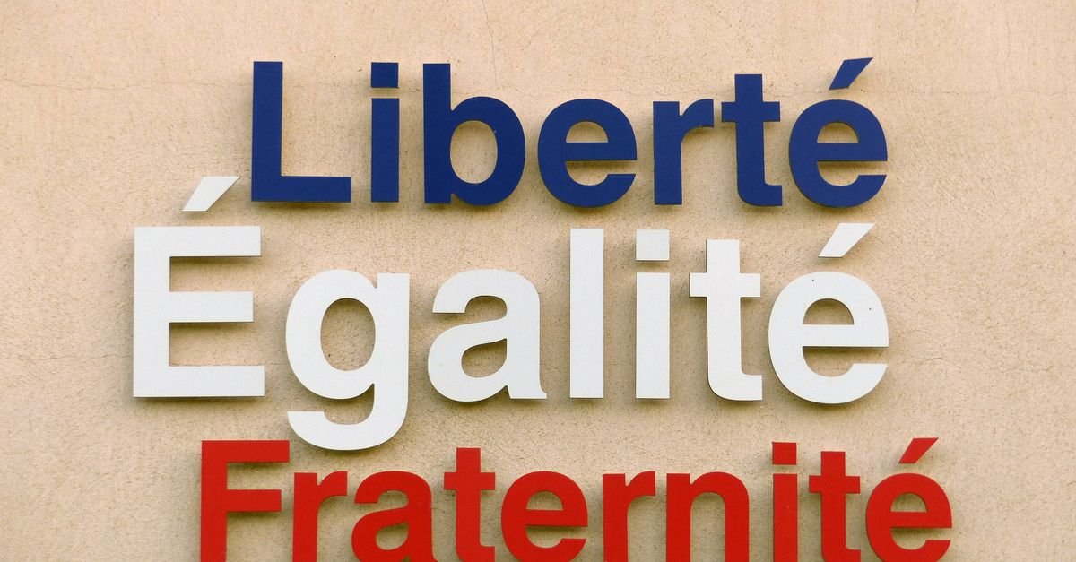 procès du maire français : suivez les détails et enjeux de cette affaire judiciaire majeure.