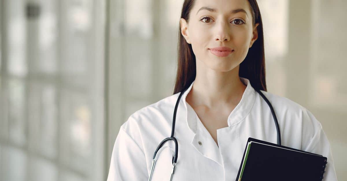 obtenez la résidence permanente au canada pour les médecins algériens grâce à un guide complet et des conseils pratiques adaptés à votre profil professionnel.