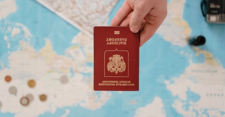 découvrez comment obtenir un titre de séjour en france, les démarches administratives, les types de permis disponibles et les conditions requises pour vivre légalement dans le pays.