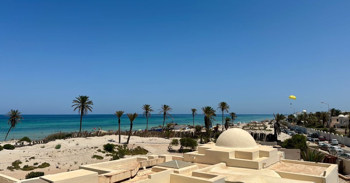 découvrez des vacances inoubliables en tunisie : plages magnifiques, culture riche et aventures passionnantes vous attendent.
