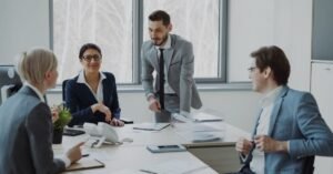 découvrez des opportunités de carrière passionnantes, développez vos compétences et avancez vers votre avenir professionnel idéal.